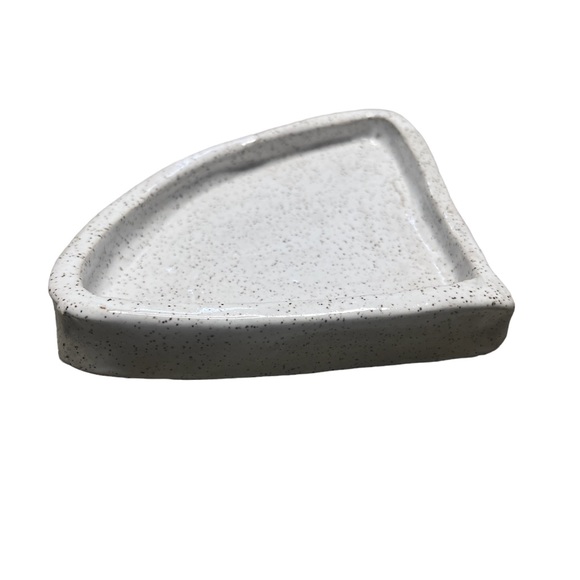 Handmade Ceramic Reptile Corner Bowl - Picture 4 of 6